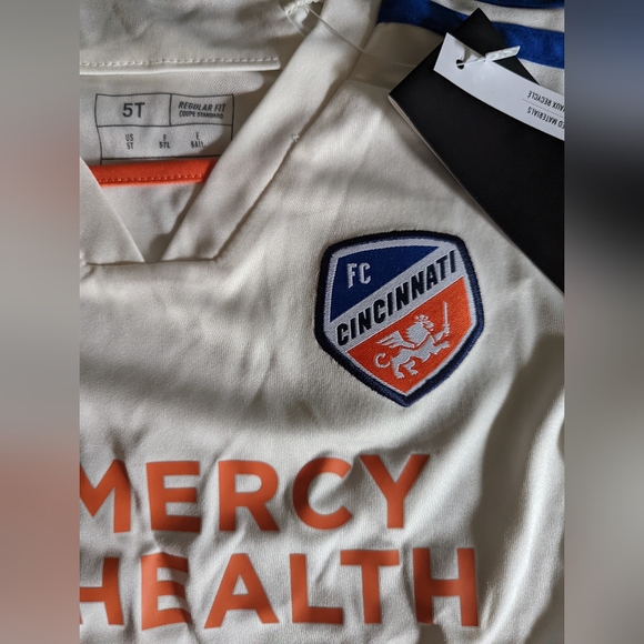 NWT Adidas FC Cincinnati Toddler Jersey (5T) - Picture 3 of 6
